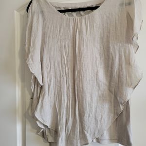 Apt 9 beige tank with flowy overlay.
